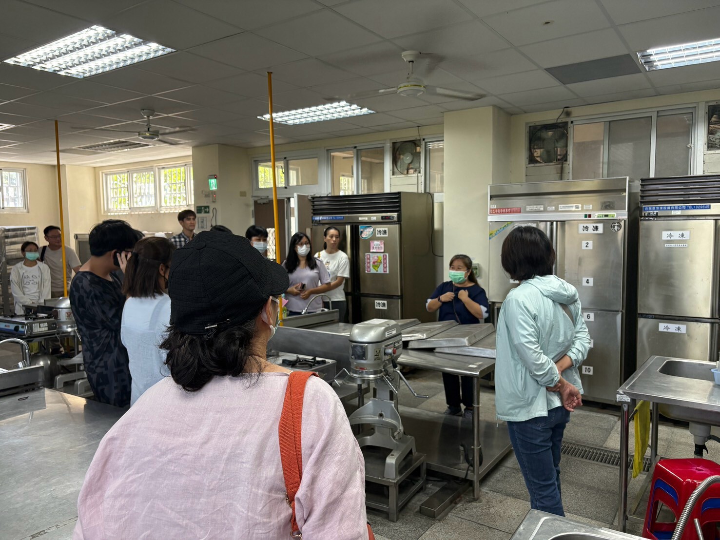 畜產加工專業實習廠導覽解說